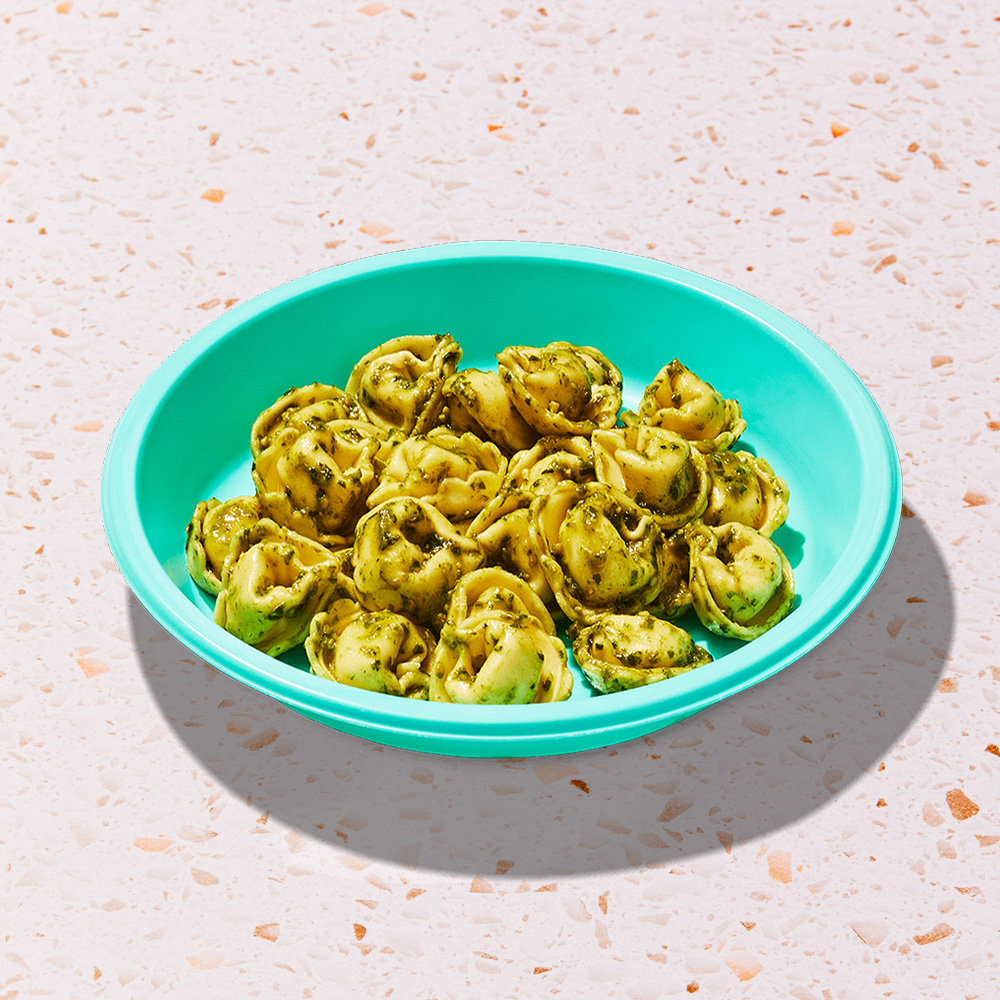 three-cheese-tortellini-topbackground-20250919002009